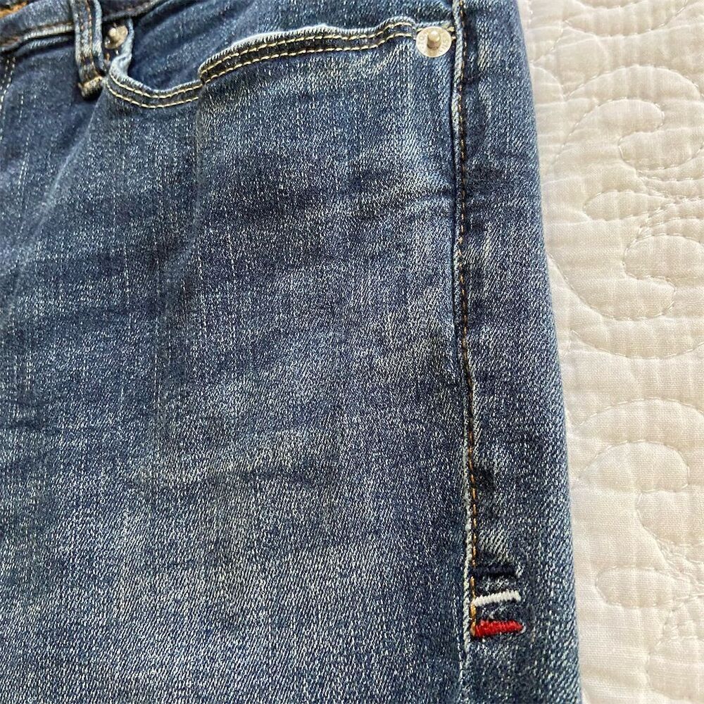 Tommy Jeans Mid-Rise Flare Blue Denim Iconic Patch Zip Fly​ Size 8 - Picture 10 of 14